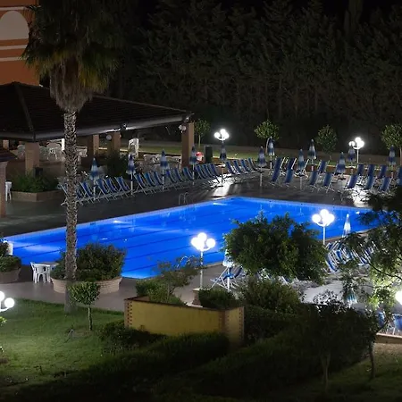 Villaggio S. Antonio Szálloda 4*